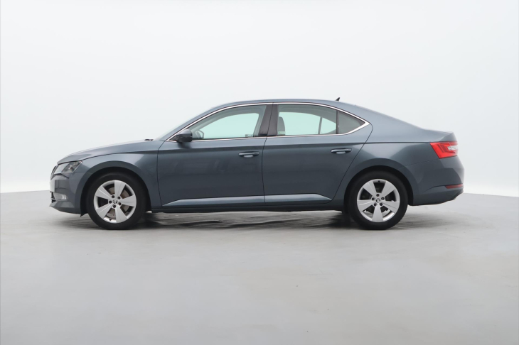 Škoda Superb 2,0 TDI 110kW Ambition DPH CZ
