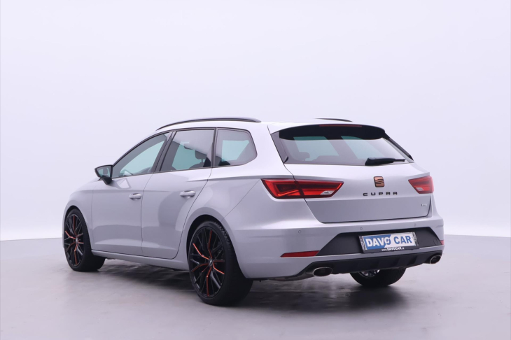 Seat Leon 2,0 TSI Cupra 221kW 4Drive DSG