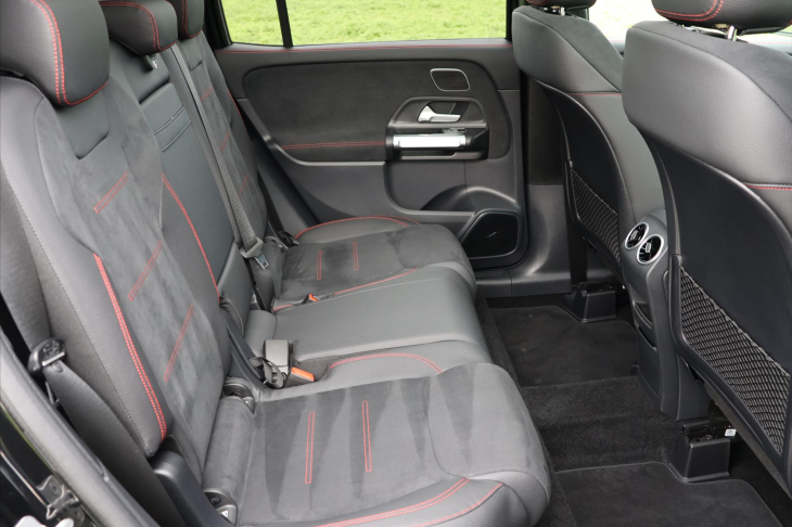 Mercedes-Benz GLB 2,0 220 4MATIC AMG Premium Plus