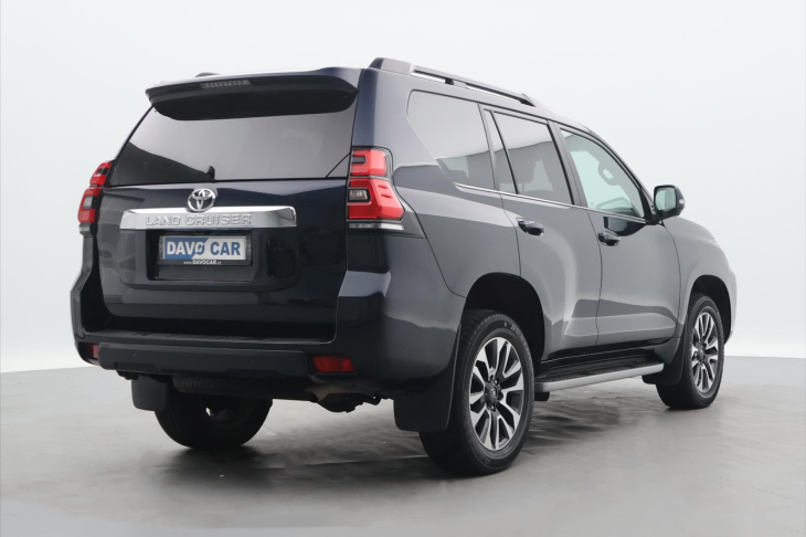 Toyota Land Cruiser 2,8 D-4D 150KW CZ 1.MAJ 4X4