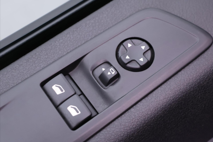 Citroën SpaceTourer 2,0 HDI 130kW Aut. XL 7-Míst