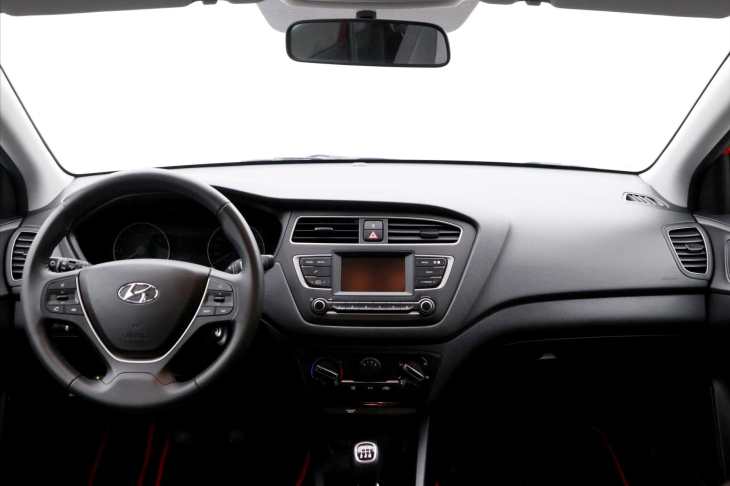 Hyundai i20 1,3 i 55kW Family+ CZ 1.maj