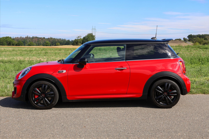 Mini Cooper 2,0 JCW 170kW Automat H/K LED