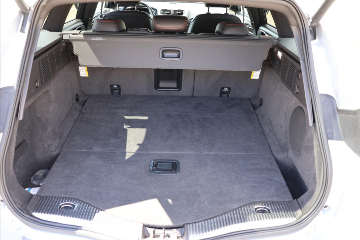 Ford Mondeo 2,0 TDCI 132kW ST LINE