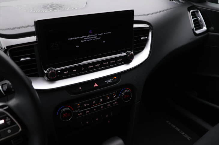 Kia XCeed 1,5 T-GDI 118kW Top CZ