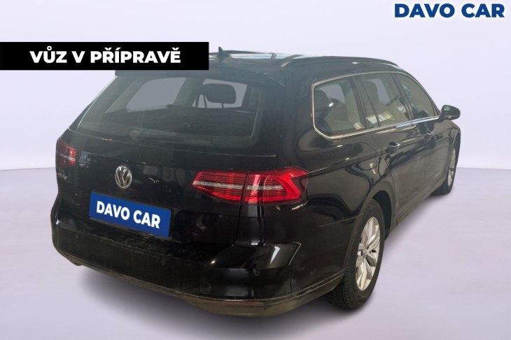 Volkswagen Passat 1,6 TDI High LED