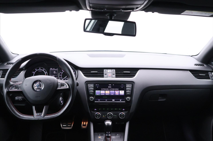 Škoda Octavia 2,0 TSI 162kW DSG Navi RS CZ