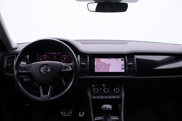 Škoda Kodiaq 2,0 TDI DSG 4x4 L&K 7-Míst DPH