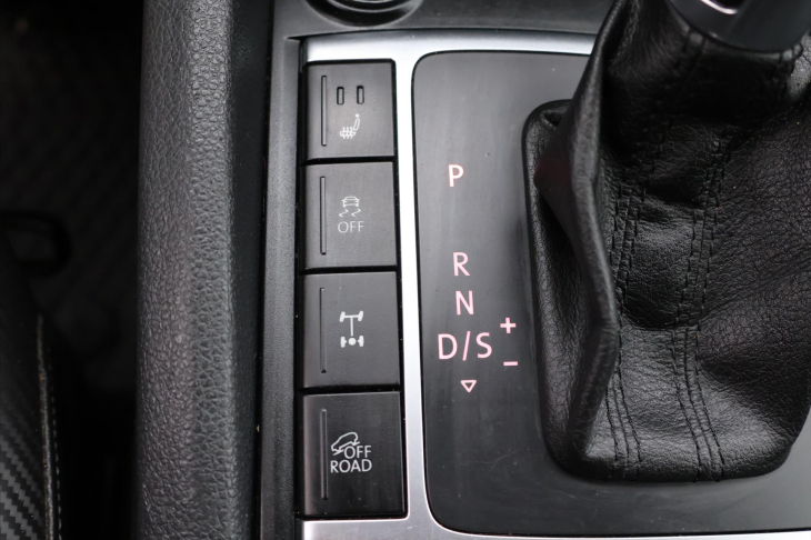 Volkswagen Amarok 3,0 TDI 4M 165kW Aventura CZ DPH