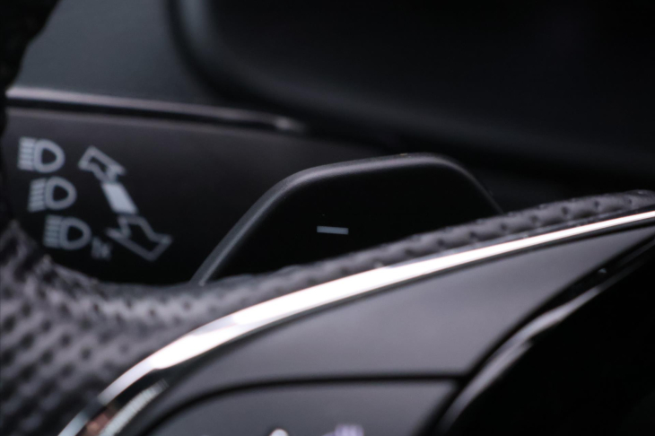 Škoda Karoq 2,0 TSI DSG 4x4 Sportline DPH