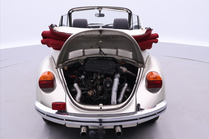 Volkswagen Beetle 1,3 1300 Cabrio