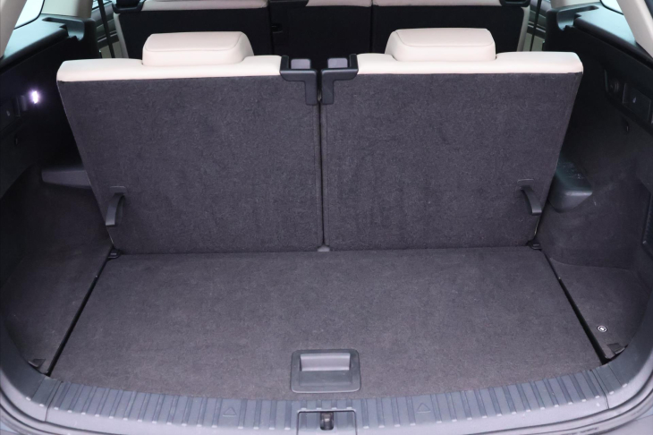 Škoda Kodiaq 2,0 TSI DSG 4x4 CZ Style 7Míst