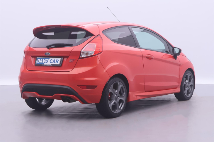 Ford Fiesta 1,6 ST 134kW Recaro Kůže