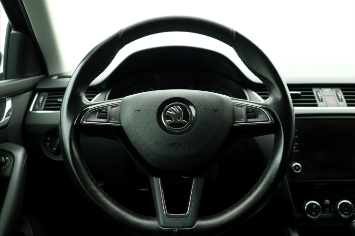 Škoda Octavia 2,0 TDI DSG Soleil