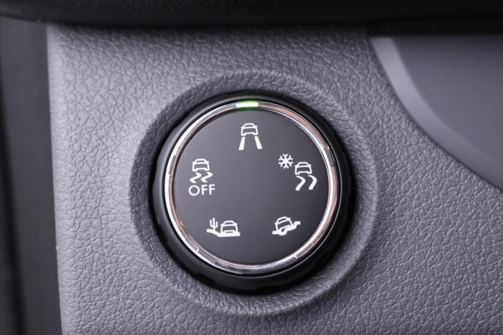 Fiat Scudo 2,0 MTJ 106kW 6-Míst CZ DPH