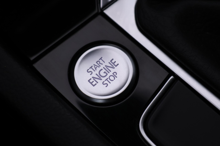 Volkswagen Passat 2,0 TDI R-line Highline