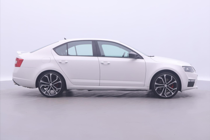 Škoda Octavia 2,0 TSI 162kW DSG Navi RS CZ