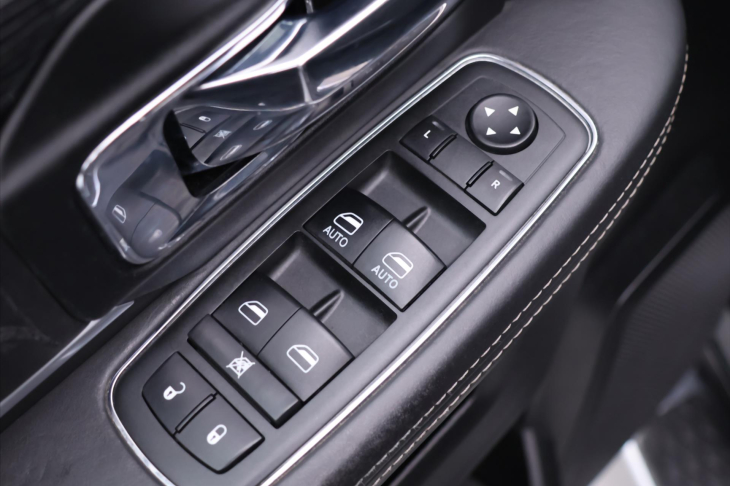 Dodge RAM 5,7 HEMI 1500 Longhorn cab 4x4