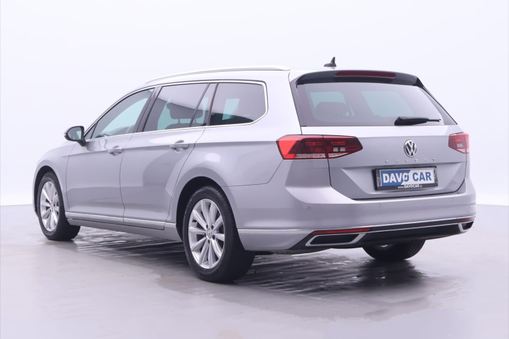 Volkswagen Passat 2,0 TDI 140kW DSG Elegance DPH