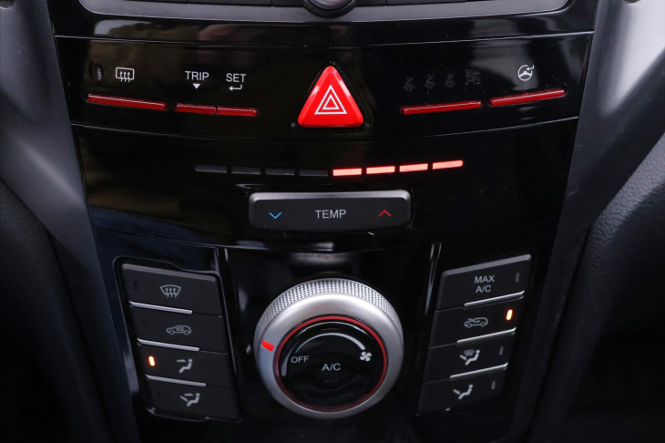 SsangYong XLV 1,6 e-XDi 85kW Klima 1.Maj