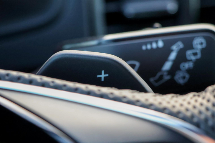 Škoda Karoq 2,0 TDI 4x4 DSG Sportline DPH