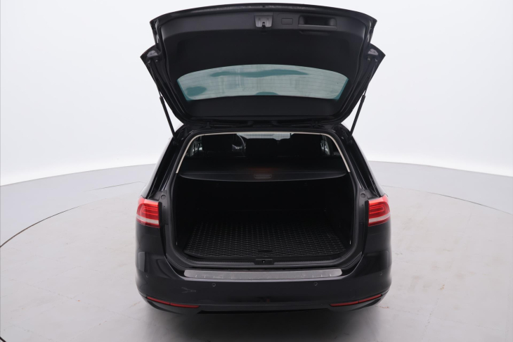 Volkswagen Passat 2,0 TDI 110kW Comfortline Navi