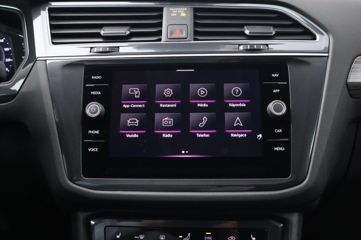 Volkswagen Tiguan 1,5 TSI EVO DSG CZ 1.Maj. DPH