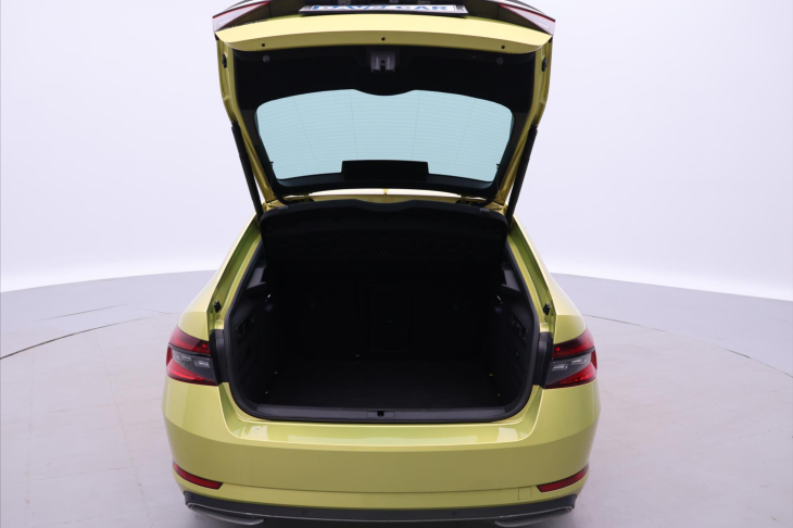 Škoda Superb 1,5 TSI 110kW SportLine DSG CZ DPH