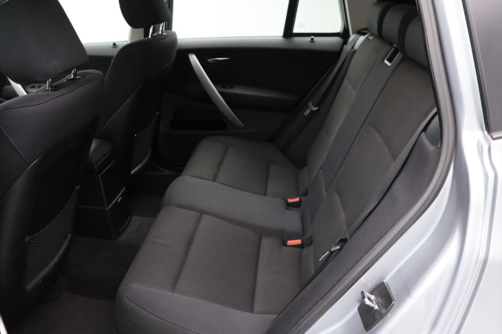 BMW X3 2,0 D xDrive 110kW Xenon Tažné