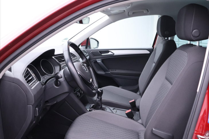 Volkswagen Tiguan 2,0 TDI 110kW Navi Tažné 1.Maj