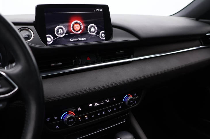 Mazda 6 2,2 D 135KW Revolution TOP CZ