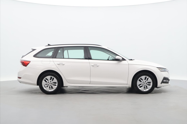 Škoda Octavia 2,0 TDI 85kW Ambition CZ DPH