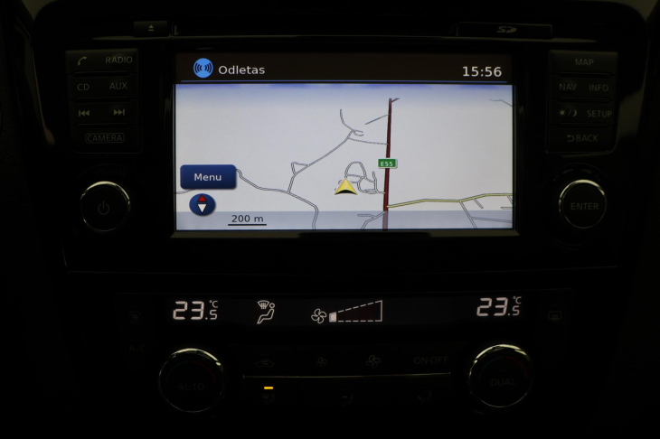 Nissan X-Trail 1,6 dCi 130k 4WD Kůže Panorama