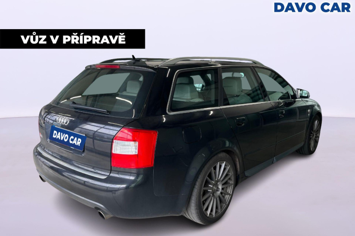 Audi S4 4,2 V8 253kW Quattro Recaro