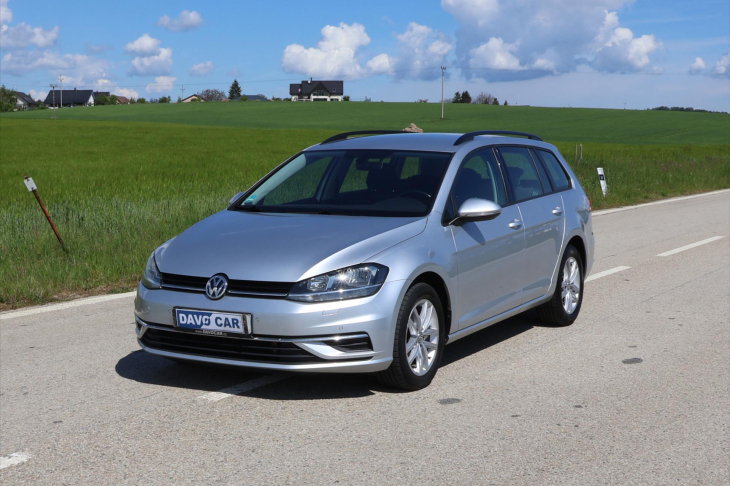 Volkswagen Golf 2,0 TDI 110kW DSG 1.Maj. DPH