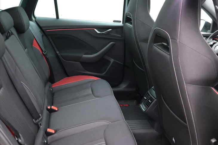 Škoda Scala 1,5 TSI 110kW Monte Carlo CZ
