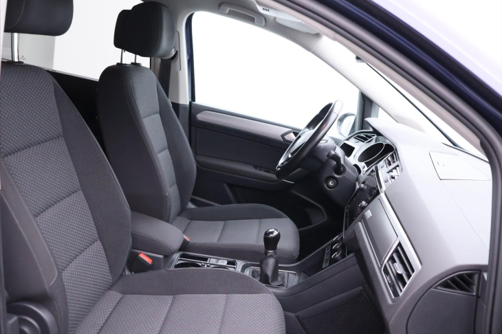 Volkswagen Touran 1,6 TDI Comfortline 7-Míst Navi