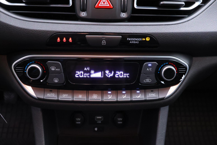 Hyundai i30 1,0 T-GDI 88kW Smart 1.Maj DPH
