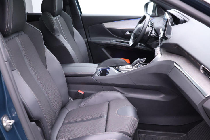 Peugeot 5008 2,0 BlueHDI 130kW CZ 1.Maj. GT