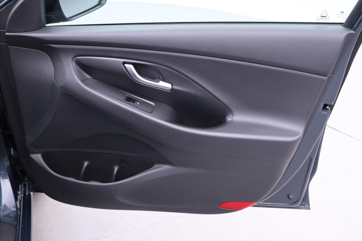 Hyundai i30 1,5 T-GDI 117kW Smart Aut. CZ DPH