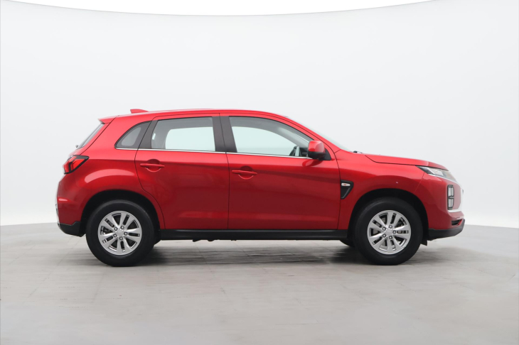 Mitsubishi ASX 2,0 I 110KW CZ 22TIS.KM 1.MAJ