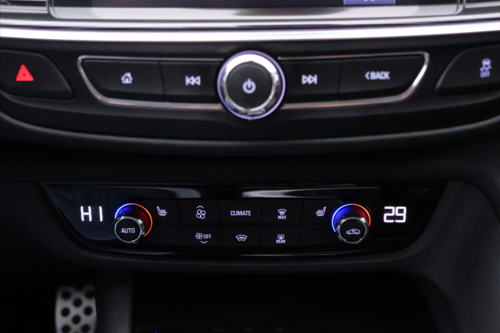 Opel Insignia 2,0 T 191kW 4x4 CZ Innovation