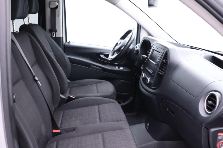 Mercedes-Benz Vito 2,1 119CDI 140kW Aut. 6-Míst