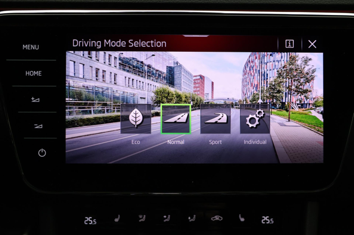 Škoda Superb 2,0 TDI 147kW Sportline DSG CZ DPH