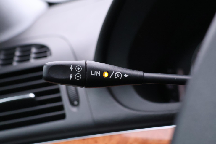 Mercedes-Benz Třídy E 2,2 220CDI 110kW Aut. Elegance