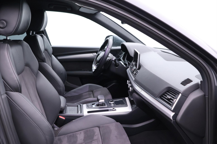 Audi Q5 2,0 TDI 140kW S-Line Quattro