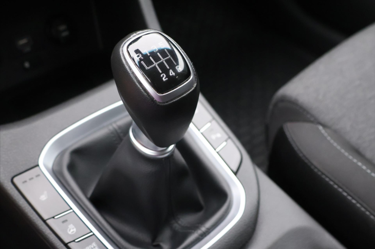 Hyundai i30 1,5 T-GDI Mild Hyb Smart