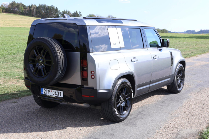 Land Rover Defender 3,0 D200 110 S 147kW CZ DPH Záruka