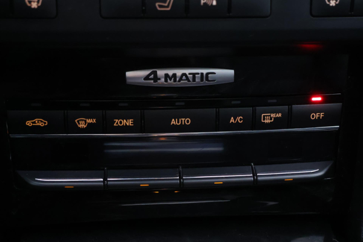 Mercedes-Benz Třídy E 3,0 350 CDI 4MATIC 195kW AT