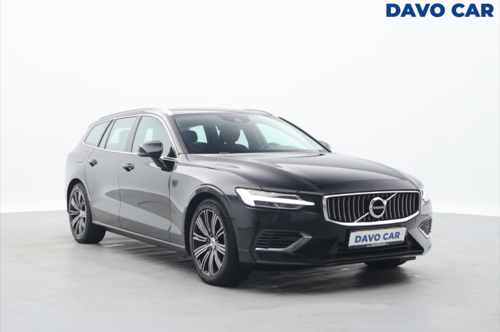 Volvo V60 2,0 T6 186kW 4x4 MomentumPro